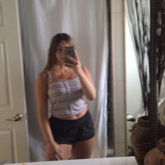 tank top - Picture 2 of 2